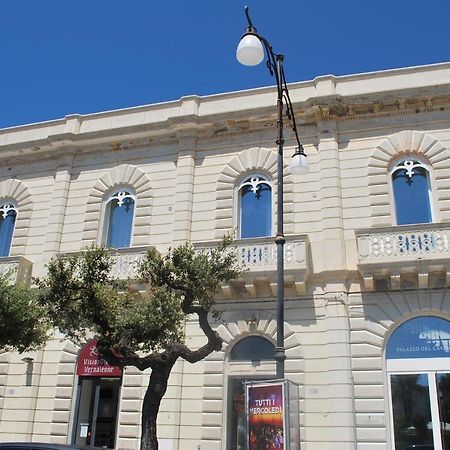 Palazzo Del Cavaliere Bed & Breakfast Gallipoli Ngoại thất bức ảnh