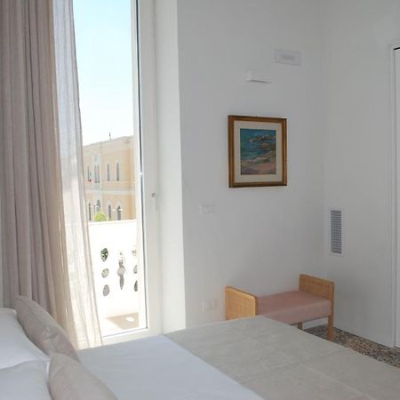 Palazzo Del Cavaliere Bed & Breakfast Gallipoli Ngoại thất bức ảnh