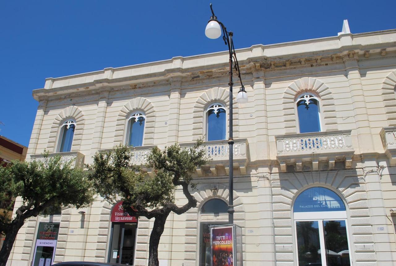 Palazzo Del Cavaliere Bed & Breakfast Gallipoli Ngoại thất bức ảnh