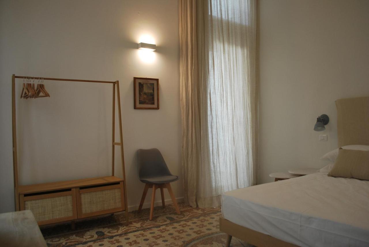 Palazzo Del Cavaliere Bed & Breakfast Gallipoli Ngoại thất bức ảnh